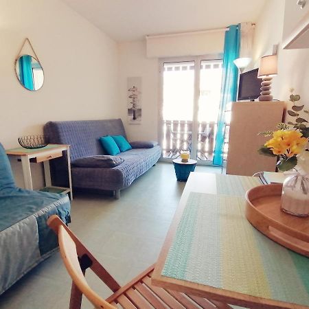 Agreable Studio Avec Terrasse A150M De La Plage Apartment Saint-Georges-de-Didonne Ngoại thất bức ảnh