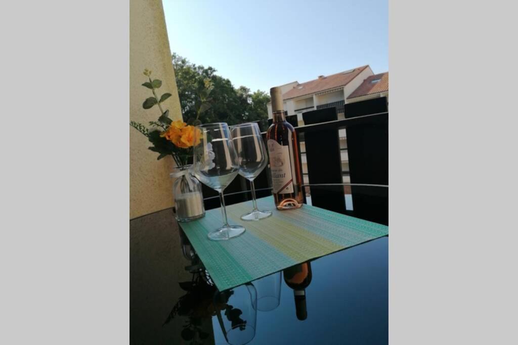 Agreable Studio Avec Terrasse A150M De La Plage Apartment Saint-Georges-de-Didonne Ngoại thất bức ảnh